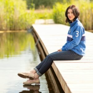 Sneakers wanita